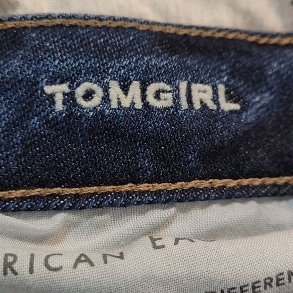 American Eagle jeans size 4 tomgirl good pre-owned condition - Picture 7 of 8